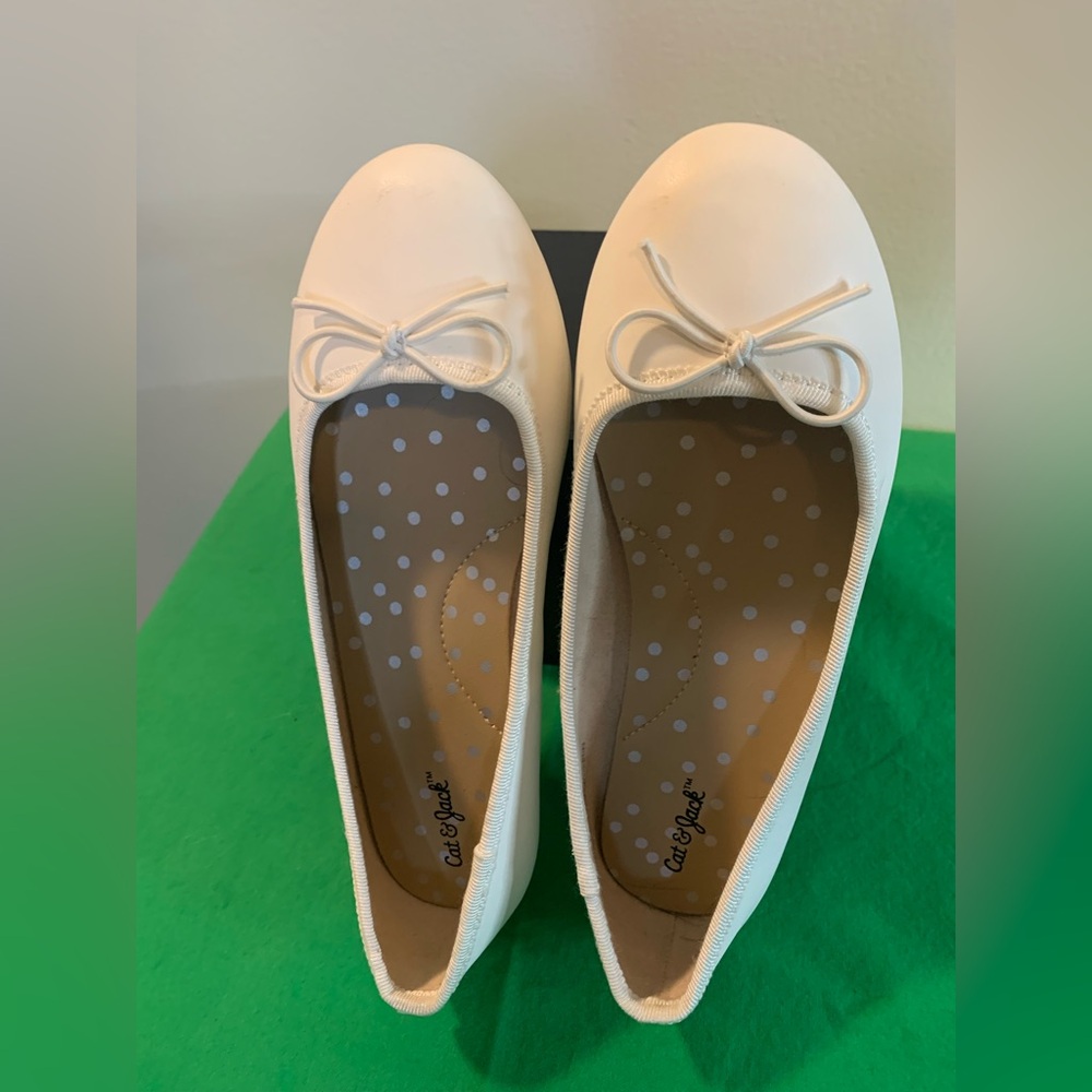CAT & JACK girls shoes flat size 1 white